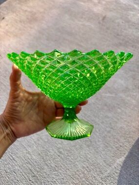 Green Diamond Pattern Glass Compote Bowl